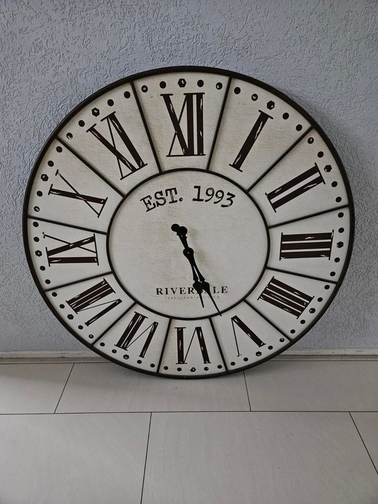 Mooie grote Riverdale klok 102 cm, Huis en Inrichting, Woonaccessoires | Klokken, Ophalen, Zo goed als nieuw, Wandklok