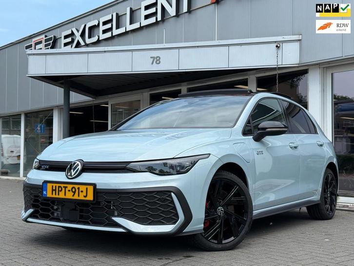 Volkswagen GOLF 1.5 eHybrid GTE | Panoramadak, Auto's, Volkswagen, Bedrijf, Te koop, Golf, ABS, Achteruitrijcamera, Adaptive Cruise Control