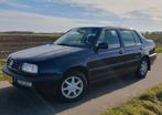 Volkswagen Vento 1.8 CL Atlantic Aut - 2e eigenaar -apk 2028, Stof, Zwart, 4 cilinders, Blauw