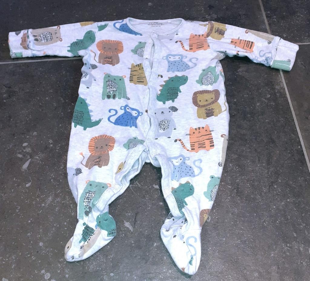 Baby pyjama grijs met dieren Next 3-6 M, Ophalen of Verzenden, Zo goed als nieuw, Jongetje of Meisje, Nacht- of Onderkleding