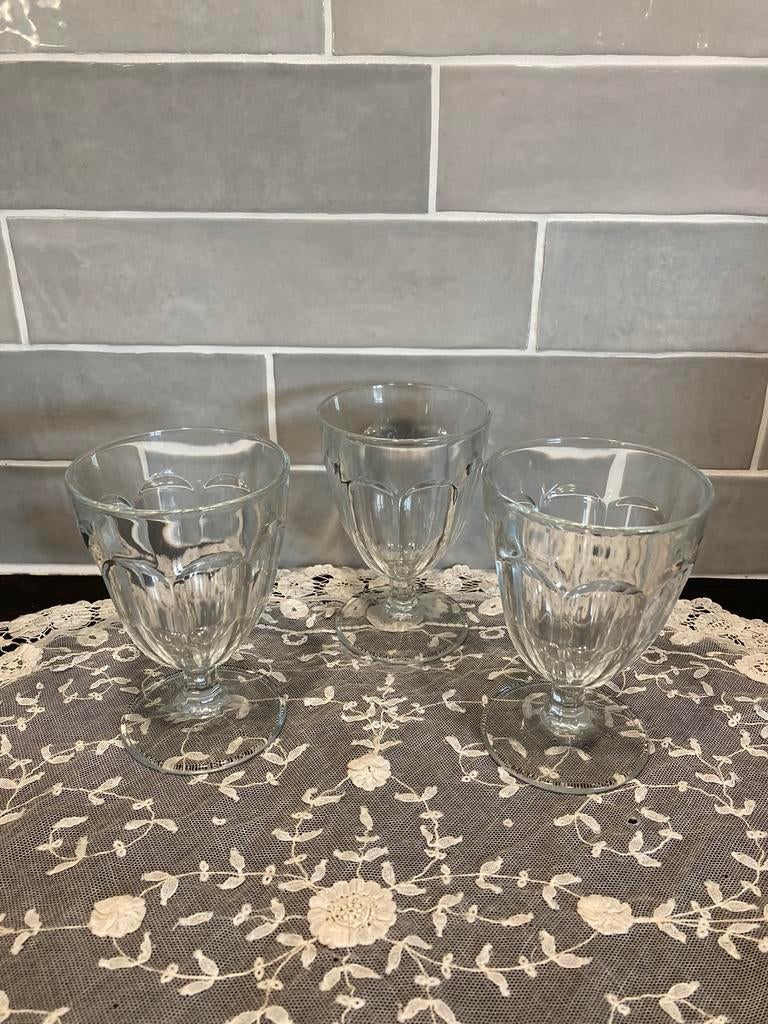 Vintage Franse glaasjes op voet (131023), Ophalen of Verzenden, Gebruikt, Overige typen