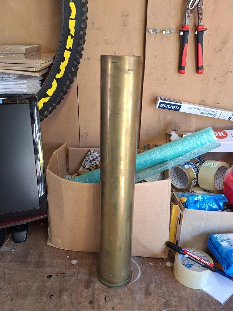 Oude lege USA WO2 huls 76mm m26 Sherman Hellcat tank 1942, Ophalen of Verzenden, Amerika, Hulzen of Bodemvondsten