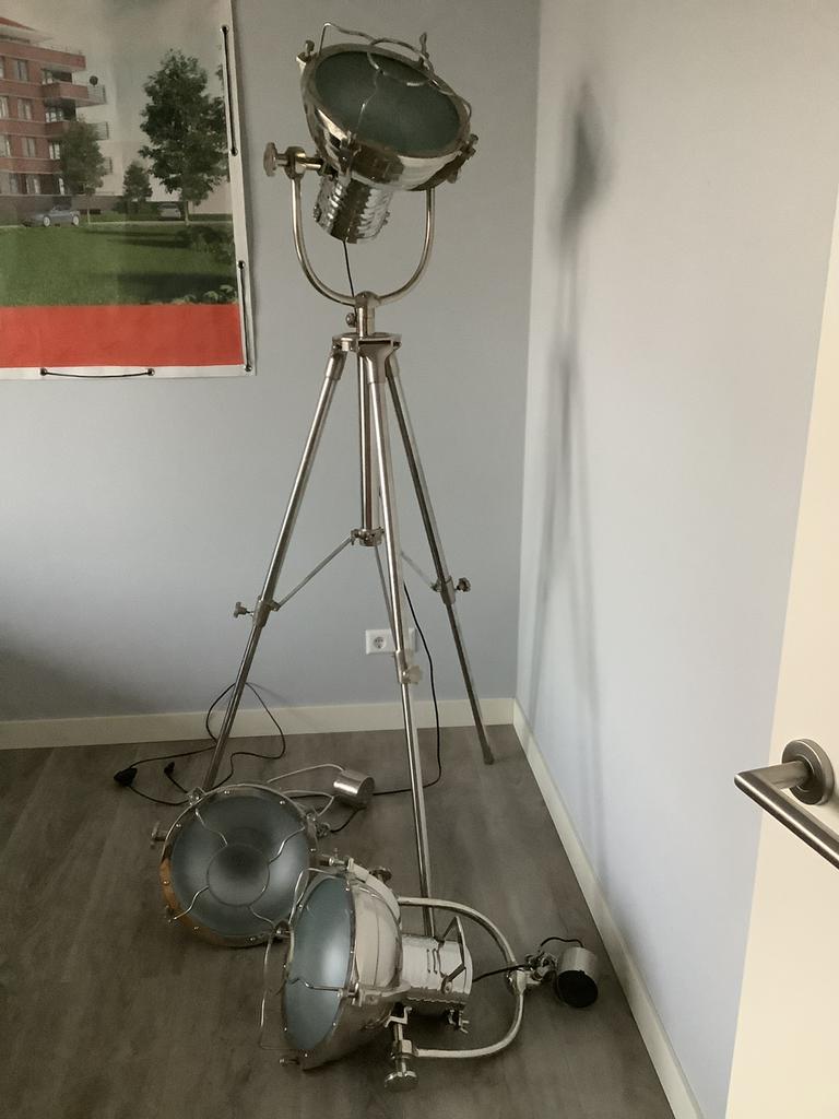 Sta lig of hanglampen kingsbridge, Ophalen, Zo goed als nieuw, Metaal, 150 tot 200 cm