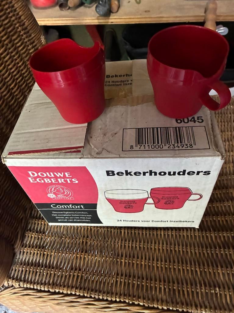 Nieuwe Douwe Egberts bekerhouders 96 stuks, Overige typen, Kunststof, Nieuw, Ophalen of Verzenden