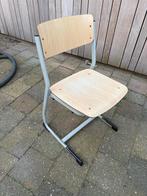 Drie degelijke schoolstoelen, Ophalen, Gebruikt, Drie, Grijs