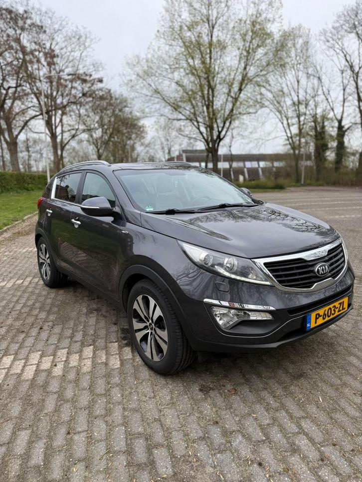 Kia Sportage 2.0 Cvvt AWD AUT 2013 Grijs, Auto's, Kia, Particulier, Sportage, Benzine, E, SUV of Terreinwagen, Automaat, Geïmporteerd