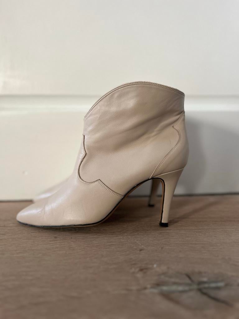 Toral enkellaarzen maat 38, Kleding | Dames, Schoenen, Ophalen of Verzenden, Zo goed als nieuw, Beige, Lage of Enkellaarzen