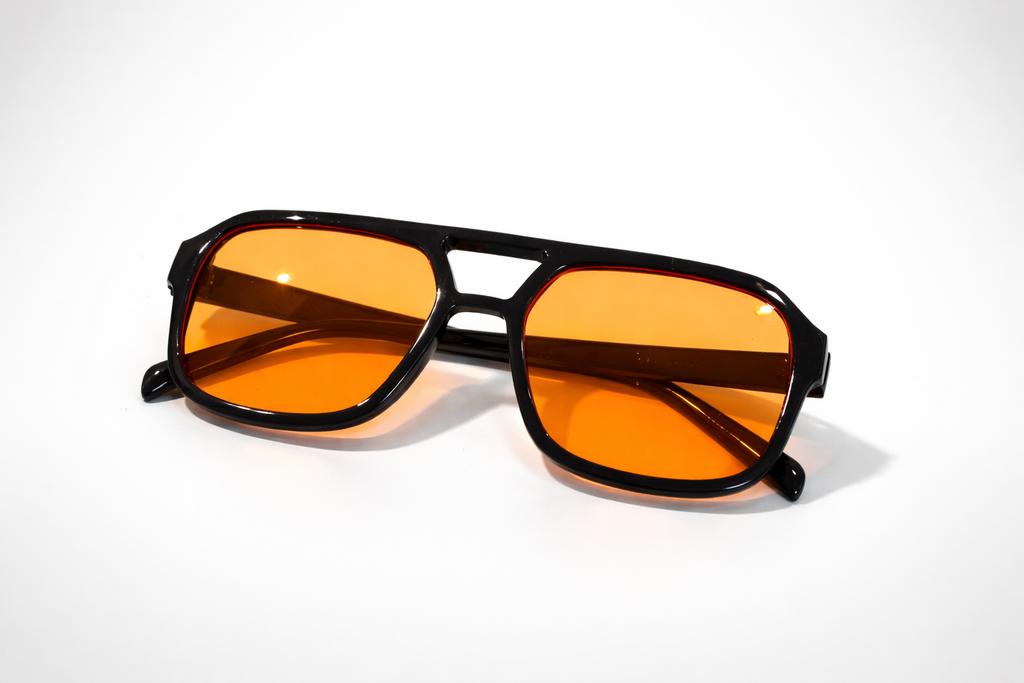 DE KONINGSDAG BRIL | Koop nu en ontvang nog voor koningsdag!, Ophalen of Verzenden, Nieuw, Zonnebril, Overige merken