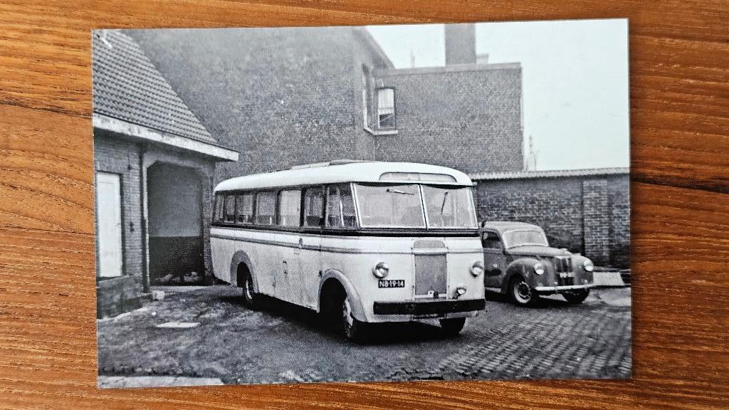 Foto BUS MEUSSEN Maastricht 17, Verzamelen, Spoorwegen en Tramwegen, Gebruikt, Bus of Metro, Overige typen, Verzenden