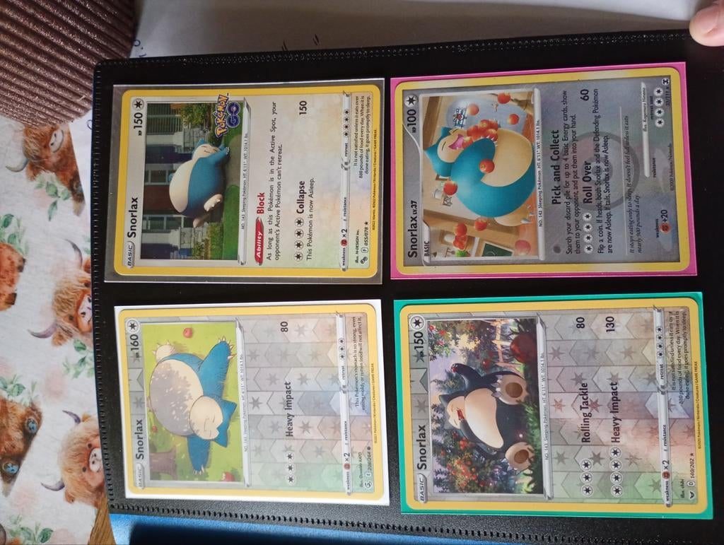 4 snorlax kaartjes, Hobby en Vrije tijd, Verzamelkaartspellen | Pokémon, Ophalen, Zo goed als nieuw, Meerdere kaarten