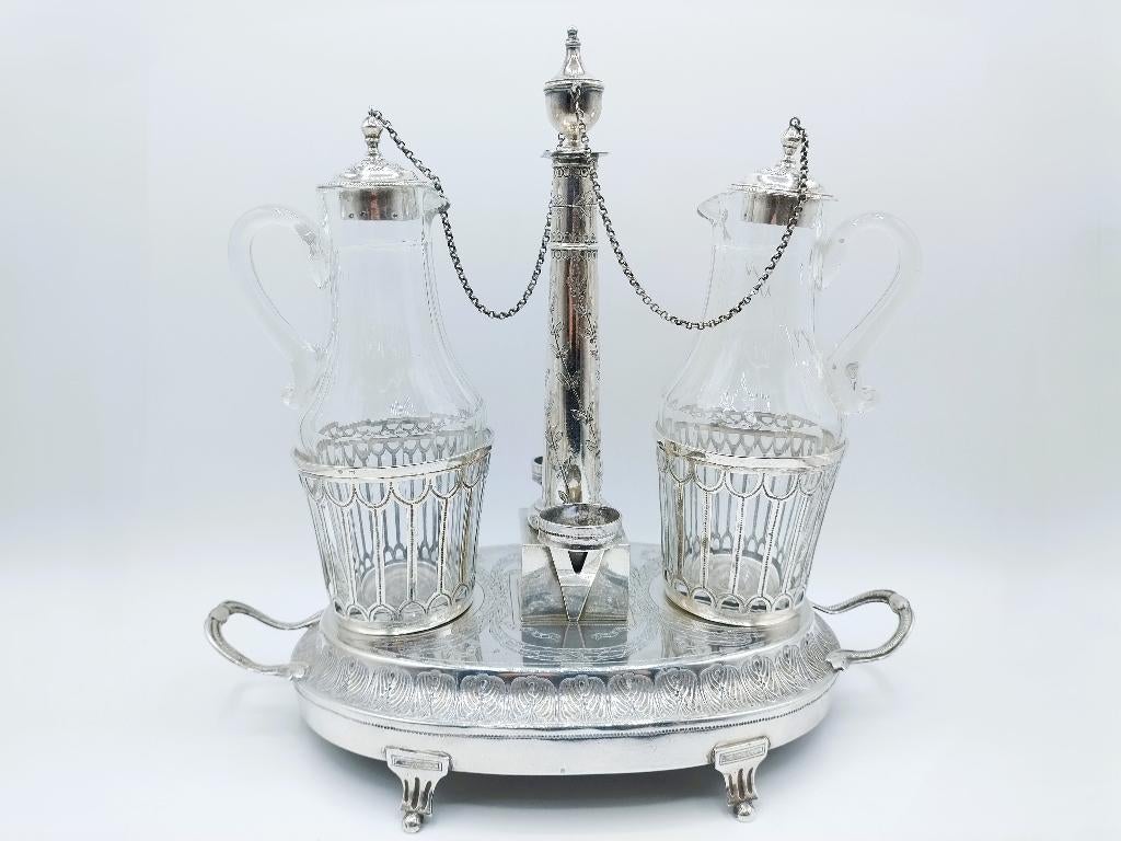 Zilveren olie- en azijnstel, C.F. Varmé, Parijs, 1787