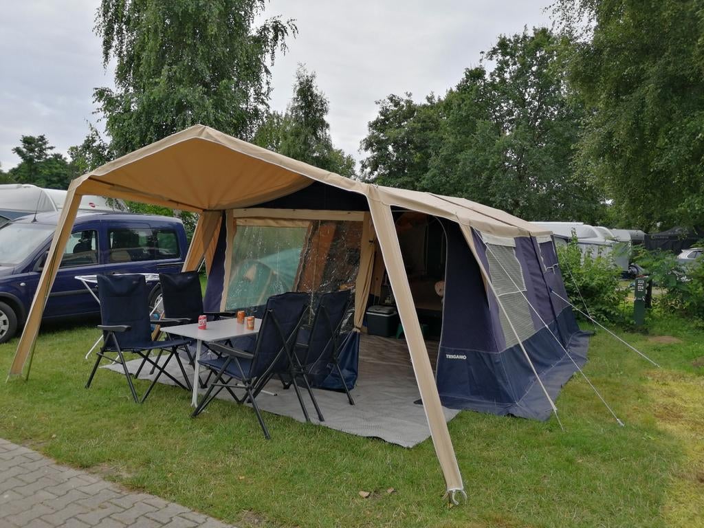 Vouwwagen Trigano, helemaal compleet om gelijk weg te gaan, Caravans en Kamperen, Ophalen, Trigano, Blauw, Aanwezig