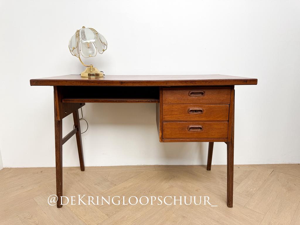Vintage houten teakhouten scandinavisch deens design bureau, Ophalen, Zo goed als nieuw