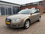 Audi A4 2.0 96KW Avant AUT 2006 Beige, Auto's, Audi, Zwart, 4 cilinders, 1984 cc, A4
