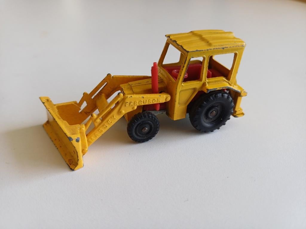 Corgi junnior tractor massey ferguson, Hobby en Vrije tijd, Modelauto's | 1:87, Gebruikt, Hijskraan, Tractor of Landbouw, Corgi