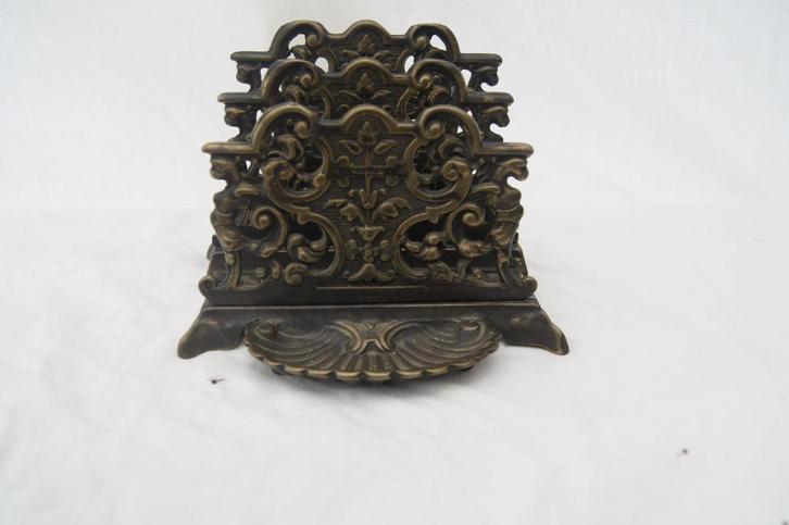 Brieven en kranten hangers, Antiek en Kunst, Kunst | Beelden en Houtsnijwerken, Ophalen of Verzenden