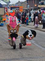 Loopgroep, duo, carnaval uitlaatservice, Ophalen, Zo goed als nieuw, Maat 46/48 (XL) of groter, Carnaval