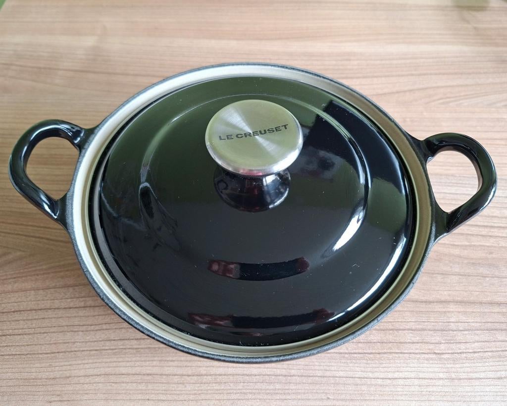 Le Creuset Braadpan Zwart 20cm - Zo goed als nieuw, Ophalen of Verzenden, Zo goed als nieuw, Gietijzer, Koekenpan of Braadpan