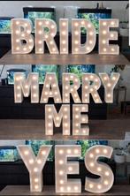 Alle lichtletters zijn bij ons te huur!, Hobby en Vrije tijd, Feestartikelen | Verhuur, Ophalen, Geboorte of Huwelijk