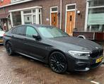 BMW 5-Serie 520i 184pk Aut. 2019 Grijs, Auto's, BMW, 1998 cc, Achterwielaandrijving, Zwart, 4 cilinders