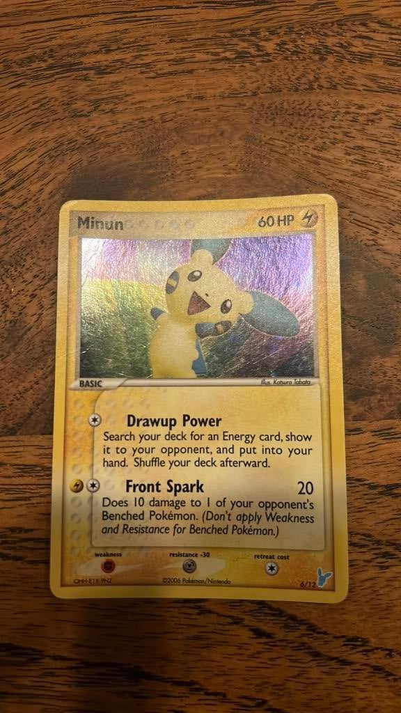 Minun 6/12, Ophalen of Verzenden, Zo goed als nieuw