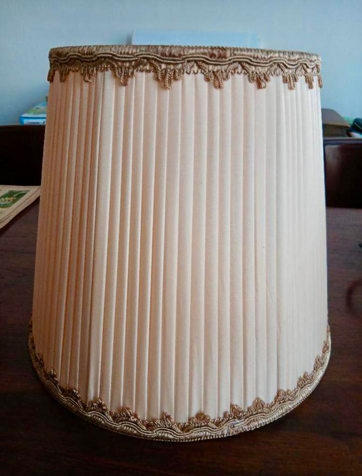 Vintage lampenkap, Huis en Inrichting, Lampen | Lampenkappen, Zo goed als nieuw, Minder dan 25 cm, Rond, Ophalen