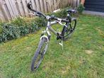 Giant Terrago fiets met voorvering en 26 inch banden, Fietsen en Brommers, Fietsen | Mountainbikes en ATB, Ophalen