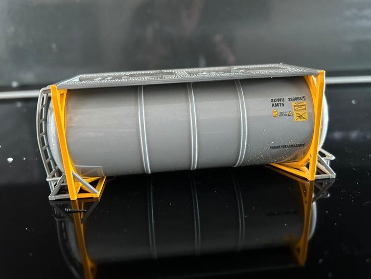 Lion containers, Hobby en Vrije tijd, Modelauto's | 1:50, Zo goed als nieuw, Bus of Vrachtwagen, Lion Toys, Ophalen of Verzenden