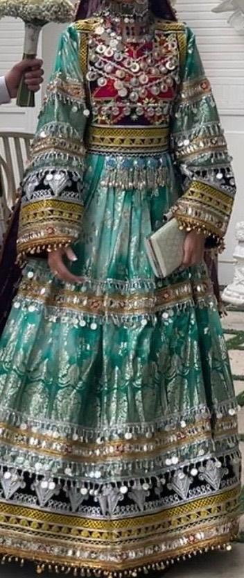 Prachtige handgemaakte Afghaanse traditionele jurk, Kleding | Dames, Gelegenheidskleding, Ophalen of Verzenden, Zo goed als nieuw
