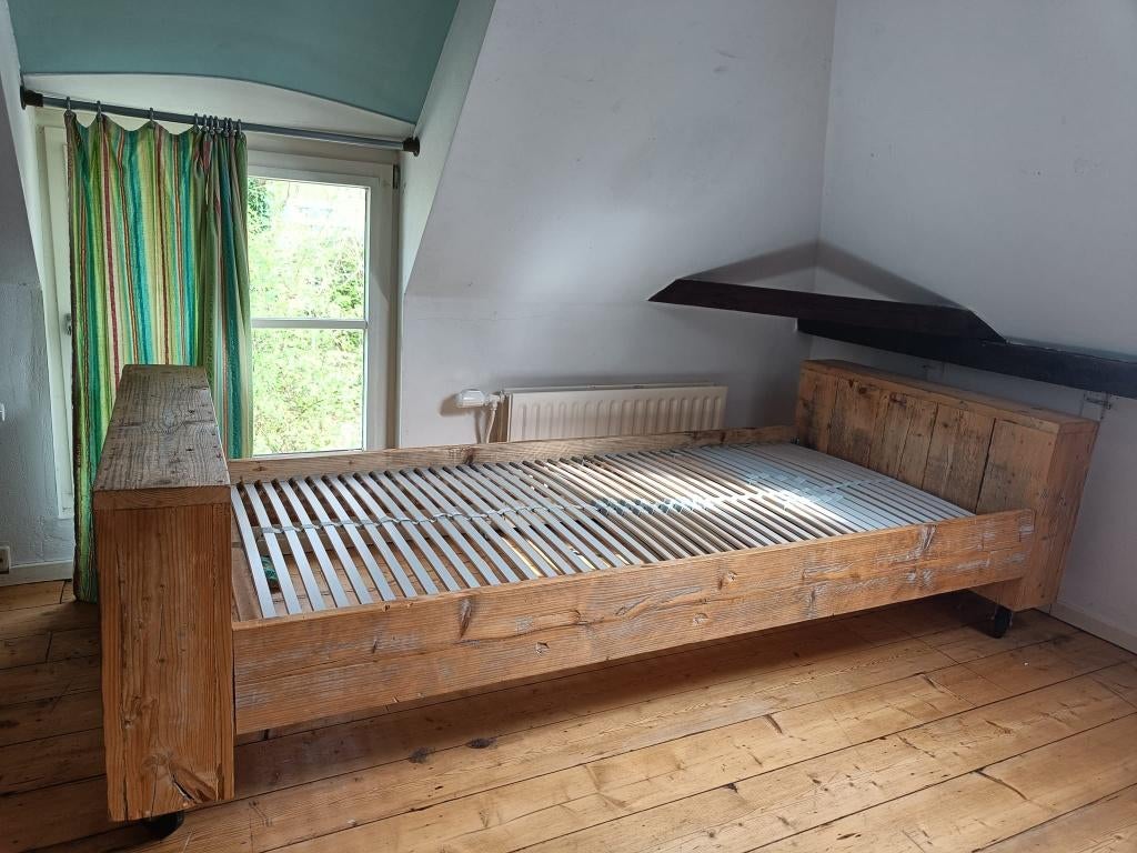 Steigerhouten bed, Ophalen, Gebruikt, Eenpersoons, Bruin