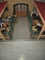 Schleich stal / manege met paarden, poppetjes en accessoires, Ophalen of Verzenden, Gebruikt, Jongen of Meisje