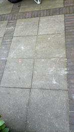 Gratis !!!!!!!!   Beton tegels 50x50, Ophalen, Gebruikt, Beton, Terrastegels