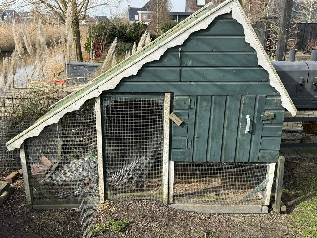 Kippen of konijnenhok, Dieren en Toebehoren, Pluimvee | Toebehoren, Ophalen of Verzenden, Gebruikt, Kippenhok of Kippenren