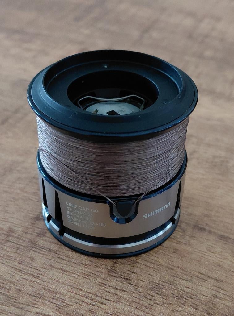 Shimano stradic 4000FL reservespoel, Ophalen, Zo goed als nieuw, Molen