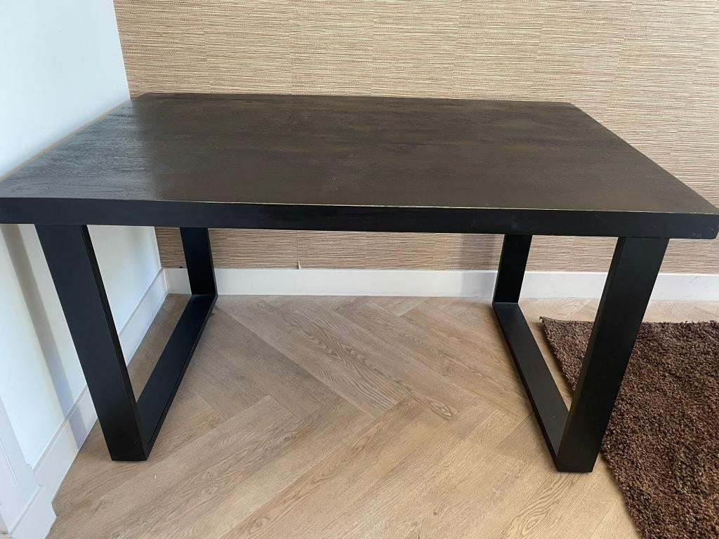 Zwarte tafel, Huis en Inrichting, Tafels | Eettafels, Ophalen, Gebruikt, 100 tot 150 cm, 50 tot 100 cm
