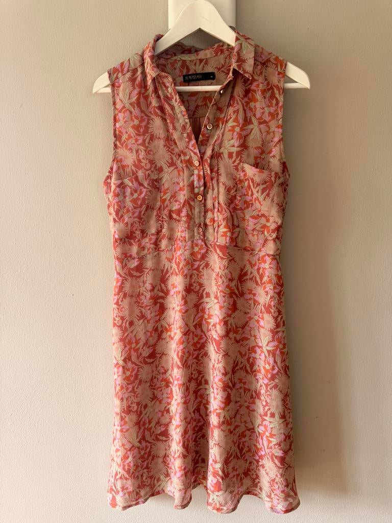 Jurkje Supertrash 38, Maat 38/40 (M), Ophalen of Verzenden, Zo goed als nieuw, Roze