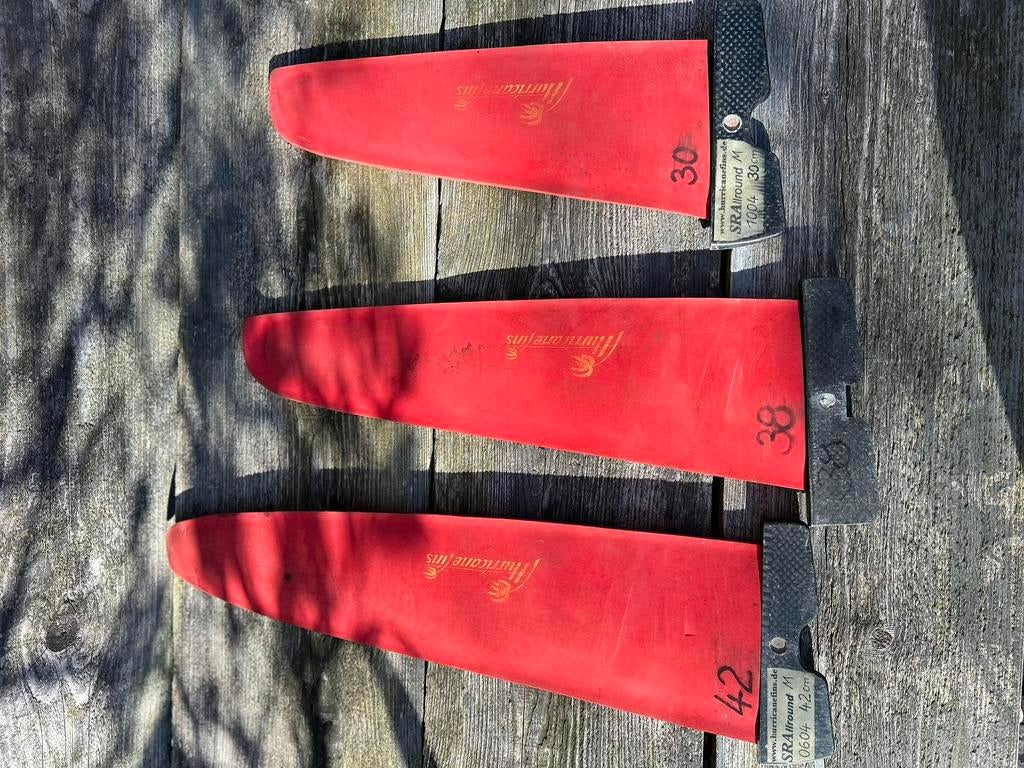 Diverse windsurf vinnen, Watersport en Boten, Windsurfen, Ophalen, Gebruikt, Overige typen, Minder dan 5 m²
