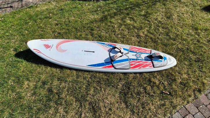 Fanatic Allwave 75ltr, Watersport en Boten, Windsurfen, Gebruikt, Plank, Minder dan 250 cm, Met vin(nen), Minder dan 5 m², Ophalen