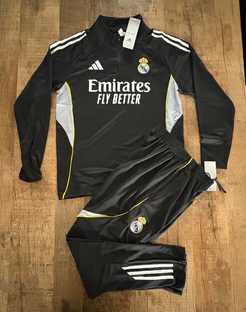 Trainingspak Real Madrid half zip! 2025-2026, Kinderen en Baby's, Ophalen of Verzenden, Nieuw, Jongen of Meisje, Setje
