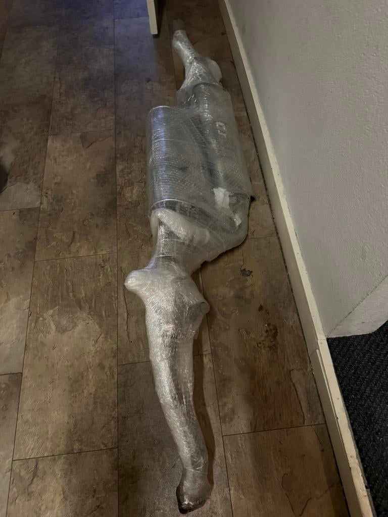 Complete uitlaat NIEUW Volvo v40 classic 2003, Auto-onderdelen, Uitlaatsystemen, Ophalen, Nieuw, Volvo, Volvo