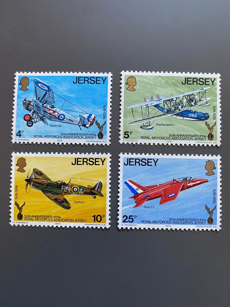 Jersey 1975 postfris: 4 zegels historische RAF vliegtuigen, Ophalen of Verzenden, Postfris
