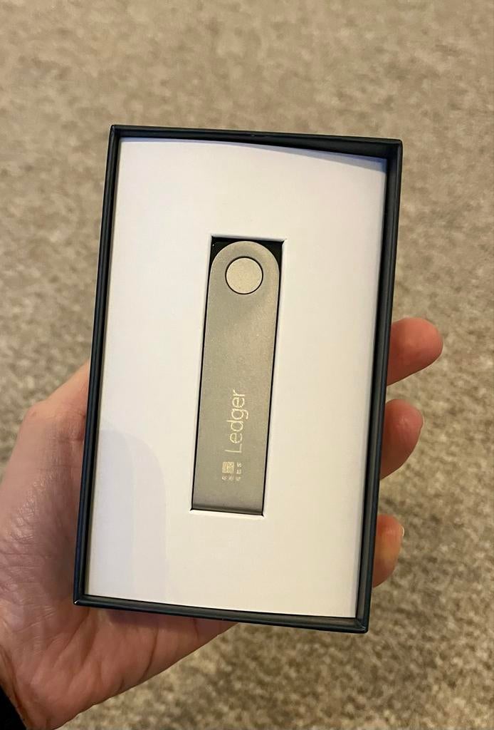 Ledger Nano X, Computers en Software, Overige Computers en Software, Zo goed als nieuw, Ophalen of Verzenden