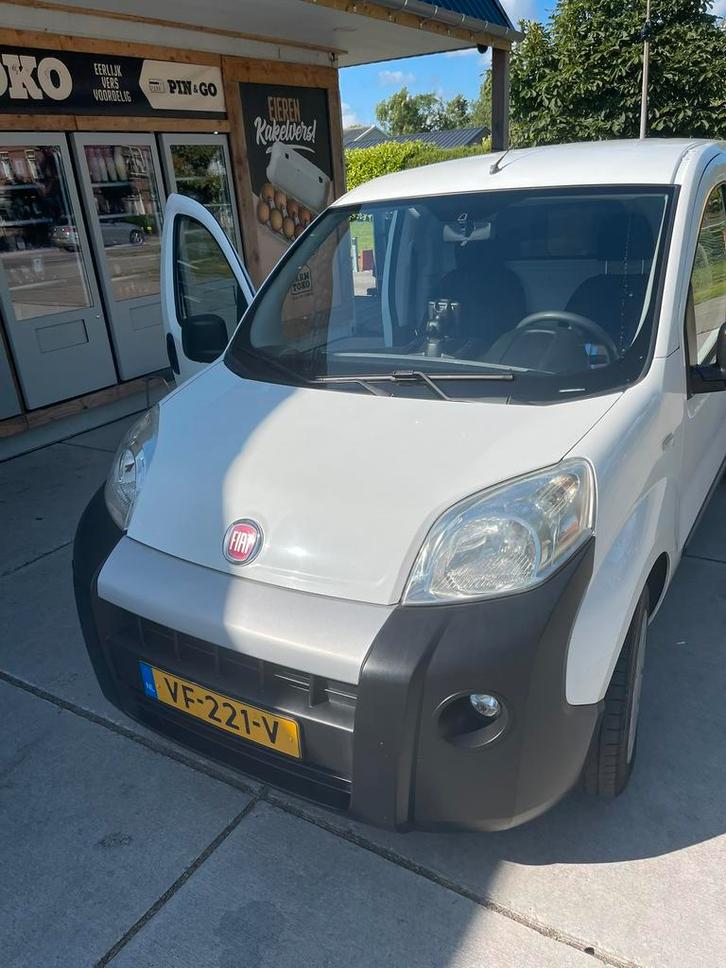 Zeer mooie fiat fiorino, Auto's, Bestelauto's, Particulier, Airconditioning, Elektrische buitenspiegels, Elektrische ramen, Radio