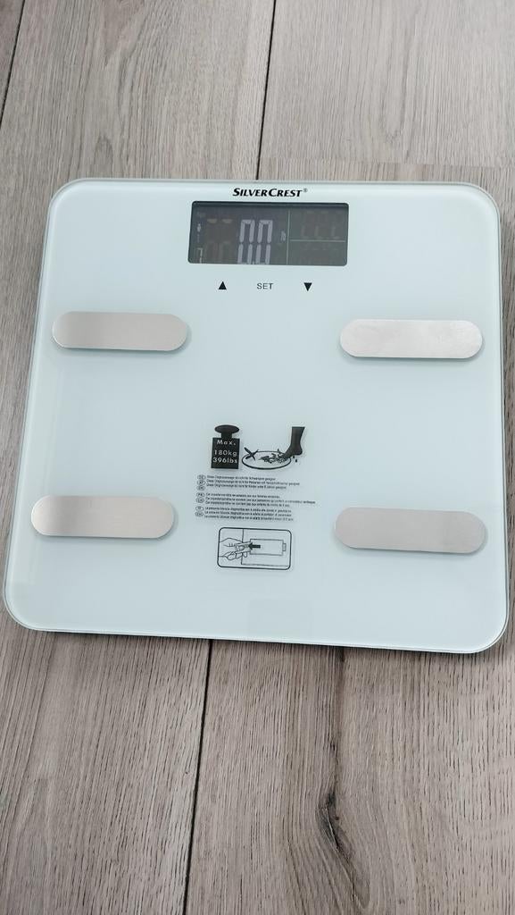 Nieuwe diagnostische weegschaal, Nieuw, 100 kg of meer, Ophalen of Verzenden, Personenweegschaal