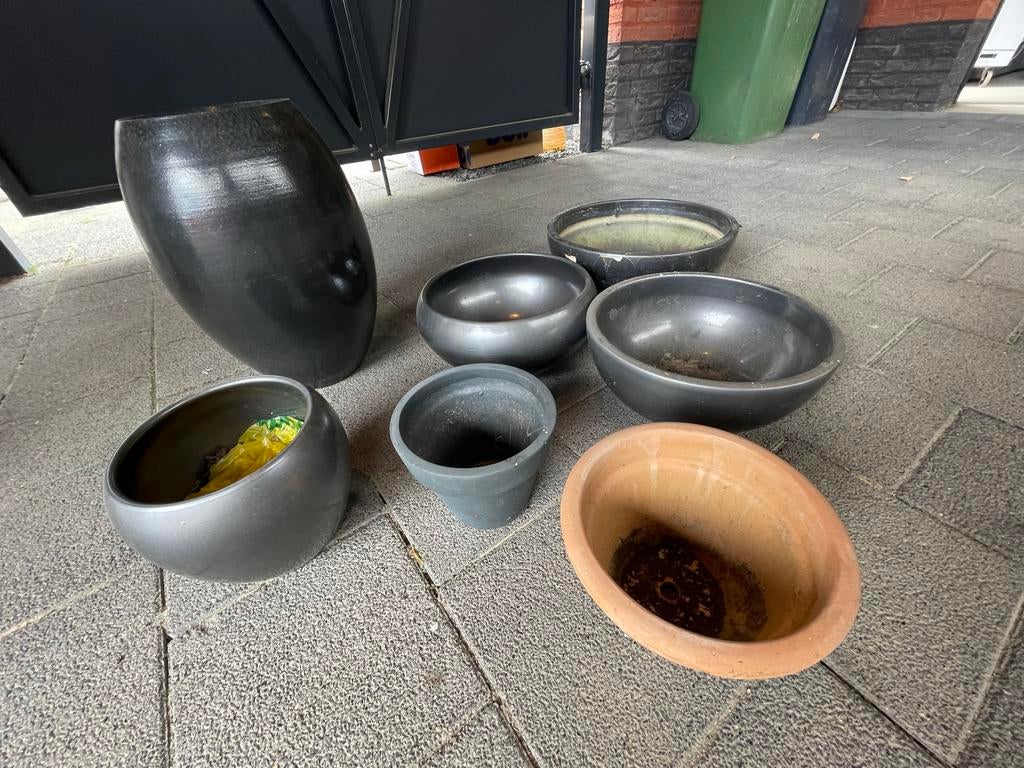 Diverse bloempotten voor buiten - Set van 7, Tuin en Terras, Bloempotten, Gebruikt, Balkon, Overige vormen, Aardewerk