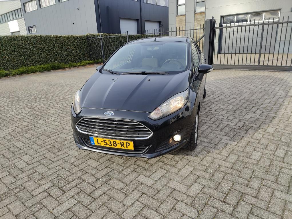 Ford Fiesta 1.0 Titanium (bj 2013), Auto's, Euro 5, 525 kg, Bedrijf, Handgeschakeld