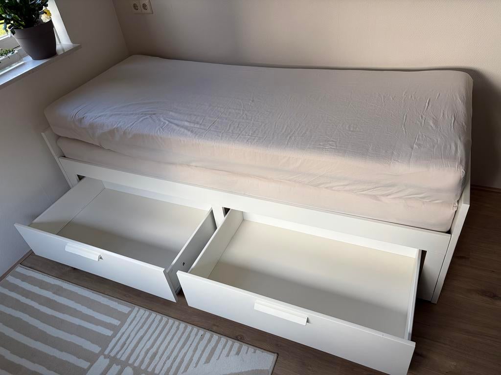 IKEA Brimnes uitschuifbare bedbank met matrassen, Ophalen, Wit, Tweepersoons, 80 cm