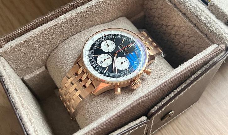 Breitling Navitimer 43 mm rosegoud NIEUW, Sieraden, Tassen en Uiterlijk, Horloges | Heren, Nieuw, Polshorloge, Breitling, Goud