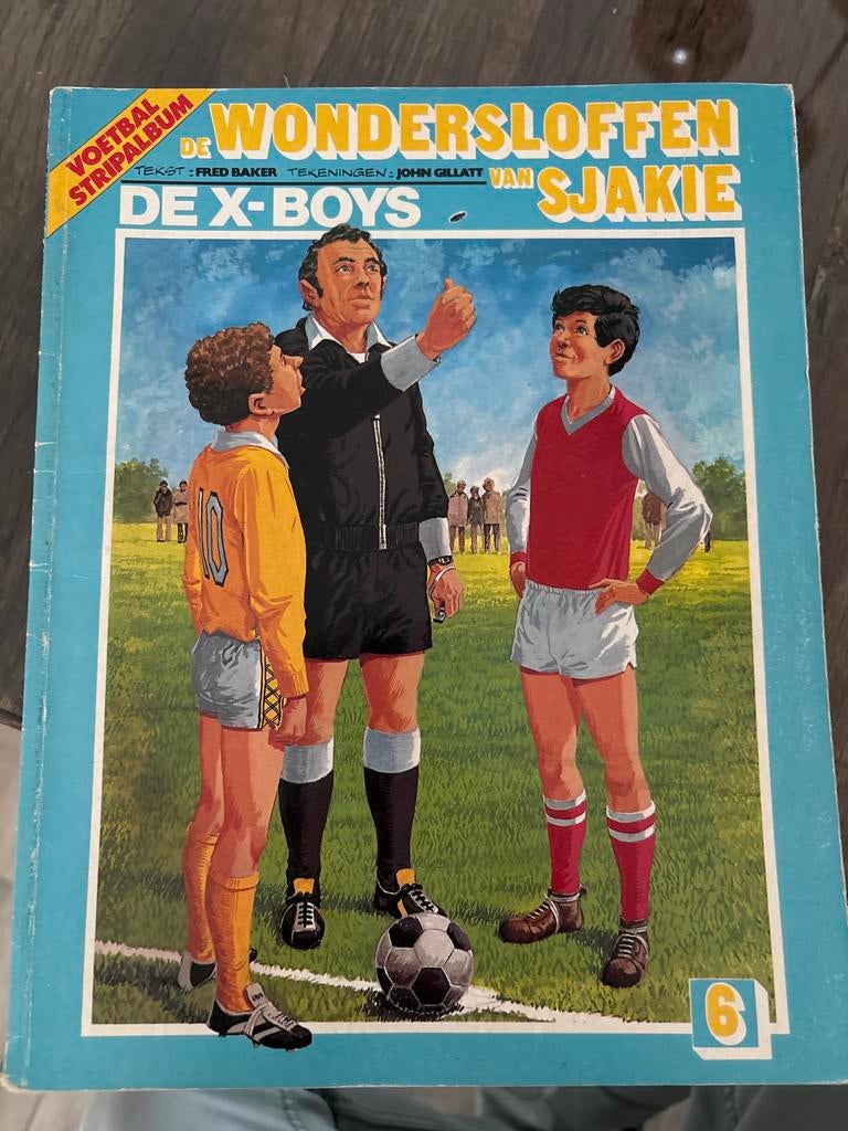 Voetbal Stripalbum: De Wondersloffen van Sjakie - De X-Boys, Boeken, Eén stripboek, Ophalen, Gelezen