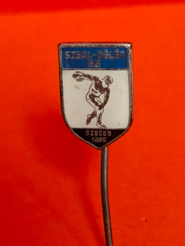 SC. SZECED, Ophalen of Verzenden, Gebruikt, Sport